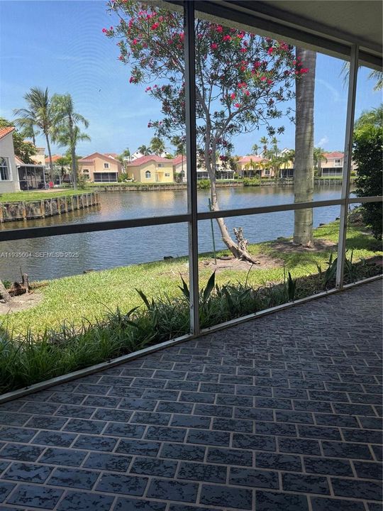 For Sale: $619,000 (3 beds, 2 baths, 1238 Square Feet)