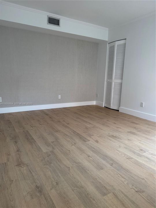 For Sale: $619,000 (3 beds, 2 baths, 1238 Square Feet)