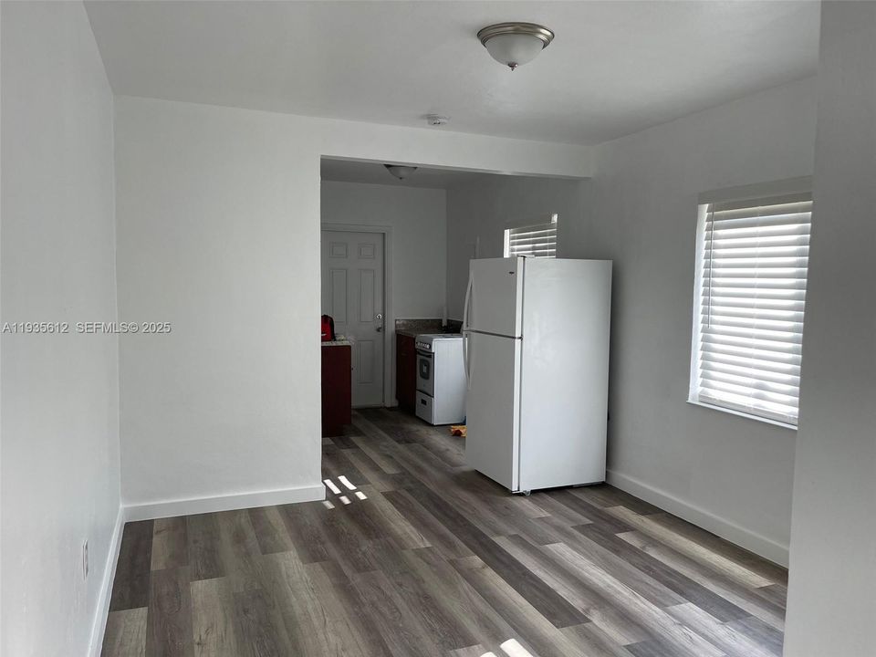 En Renta: $1,400 (0 camas, 1 baños, 0 Pies cuadrados)