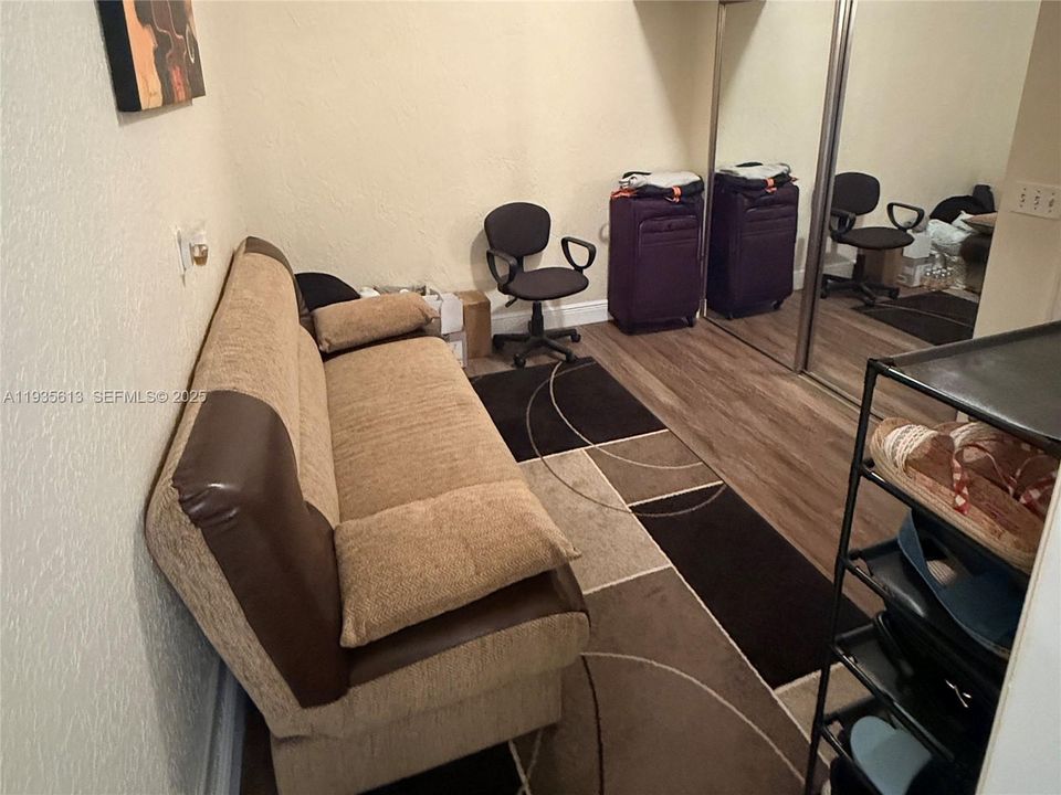 For Sale: $440,000 (3 beds, 2 baths, 1536 Square Feet)