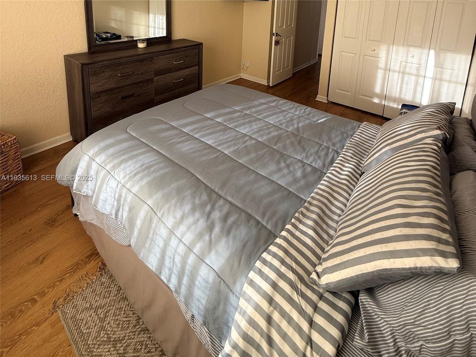 For Sale: $440,000 (3 beds, 2 baths, 1536 Square Feet)