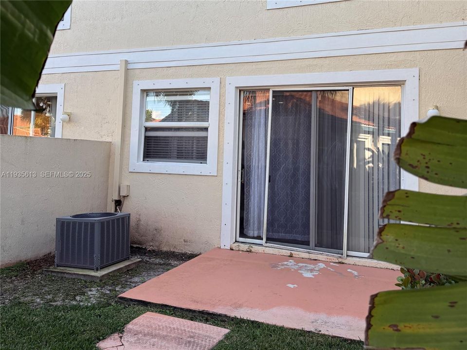 For Sale: $440,000 (3 beds, 2 baths, 1536 Square Feet)