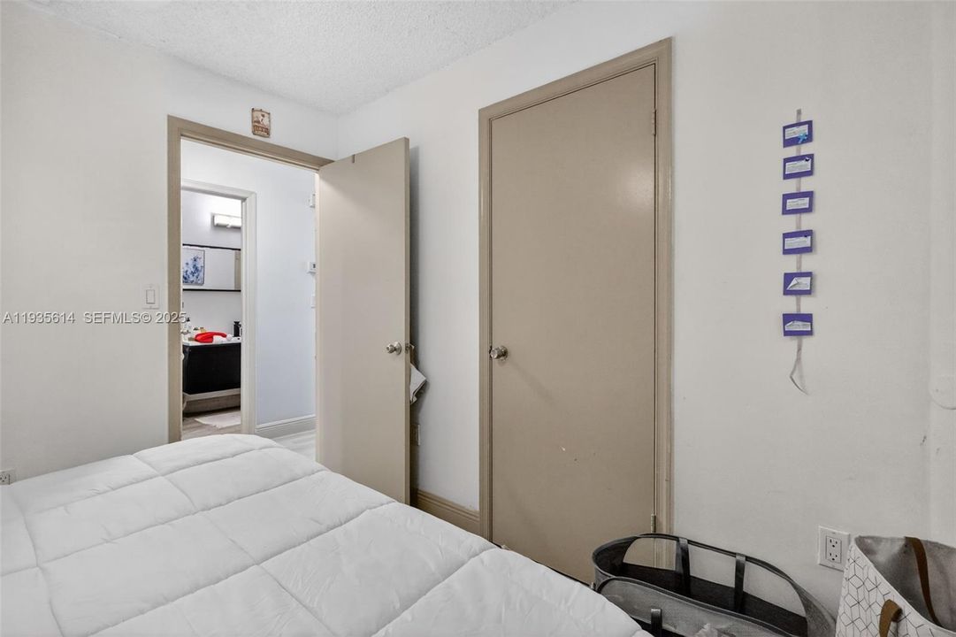 出租: $3,650 (3 贝兹, 2 浴室, 1444 平方英尺)