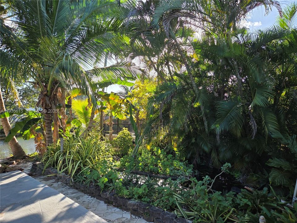 For Rent: $4,000 (2 beds, 2 baths, 1792 Square Feet)