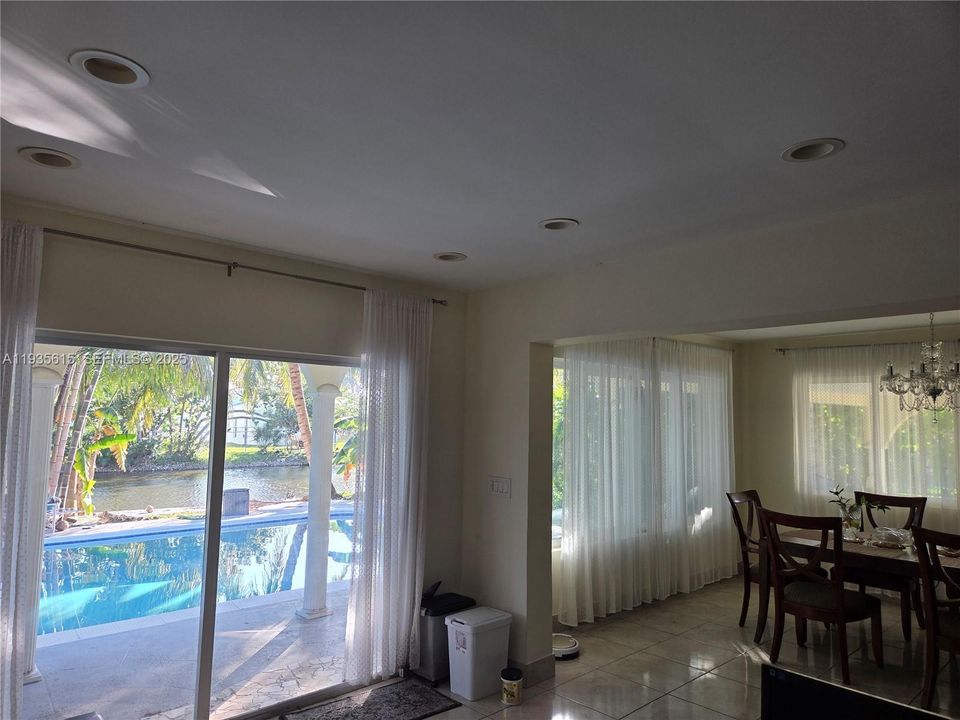 For Rent: $4,000 (2 beds, 2 baths, 1792 Square Feet)