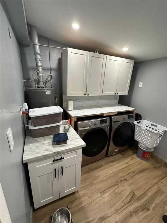 待售: $625,000 (3 贝兹, 2 浴室, 1008 平方英尺)