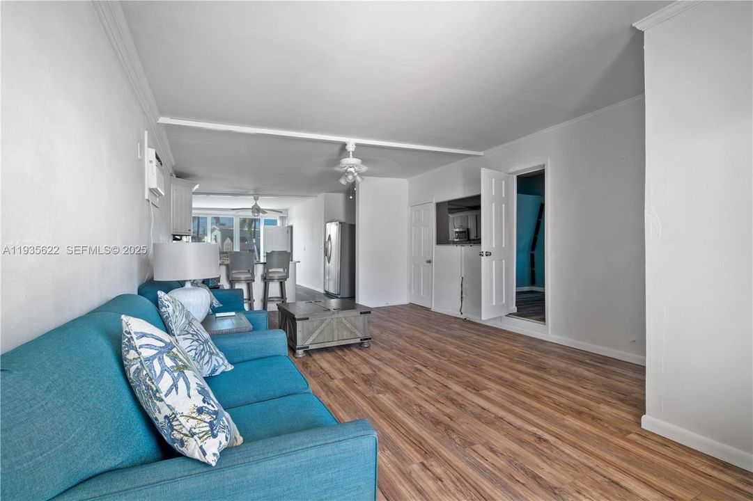 En Venta: $275,000 (3 camas, 2 baños, 0 Pies cuadrados)