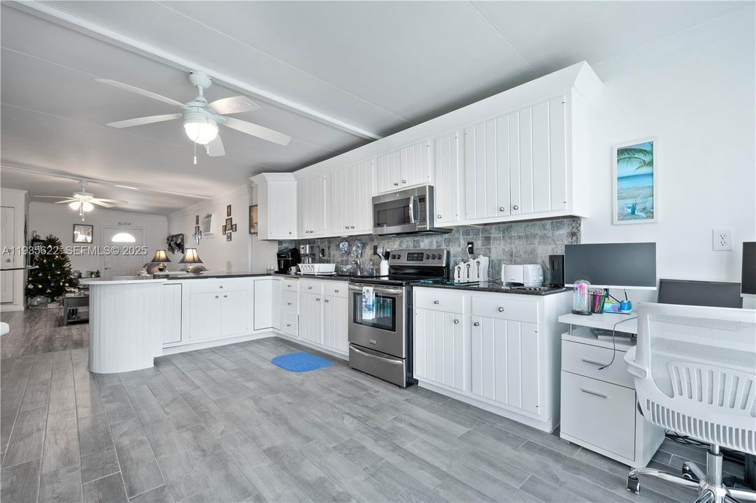 En Venta: $275,000 (3 camas, 2 baños, 0 Pies cuadrados)