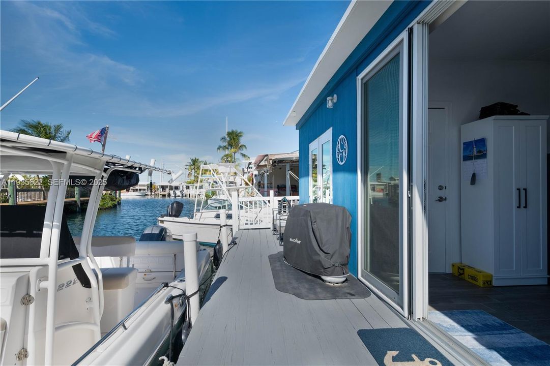 En Venta: $275,000 (3 camas, 2 baños, 0 Pies cuadrados)