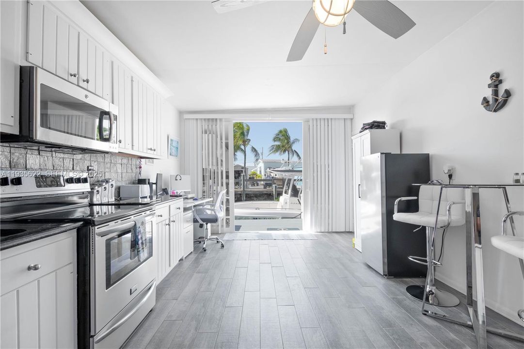 En Venta: $275,000 (3 camas, 2 baños, 0 Pies cuadrados)