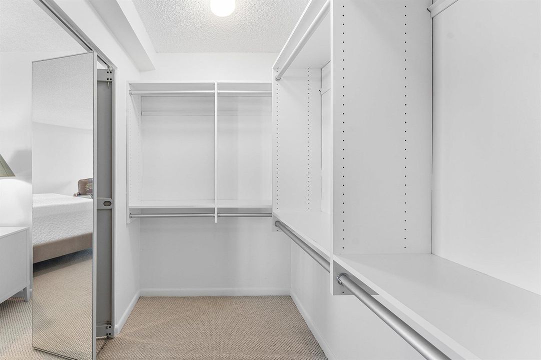 Large Walk-in Closet