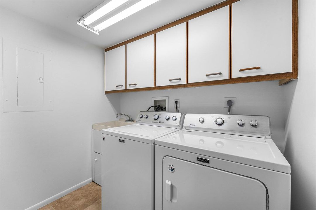 In-unit Washer and Dryer