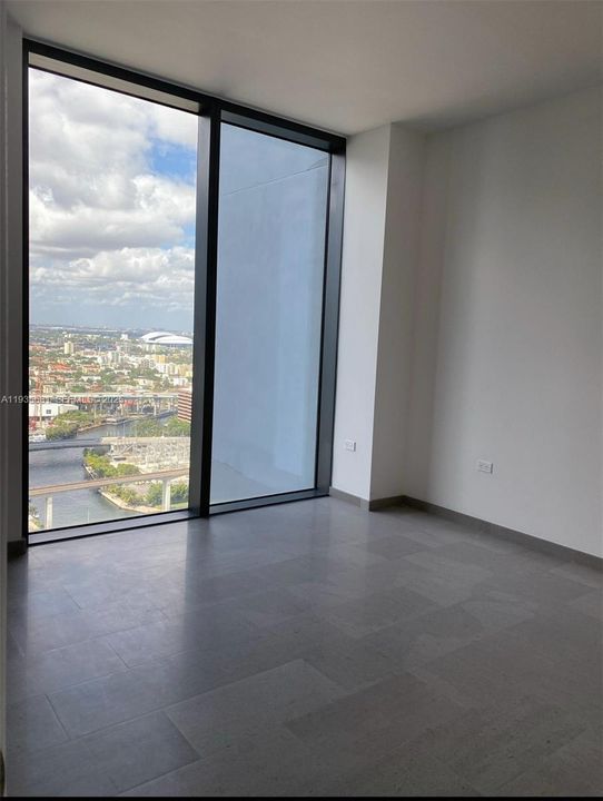 For Rent: $7,190 (3 beds, 3 baths, 1677 Square Feet)