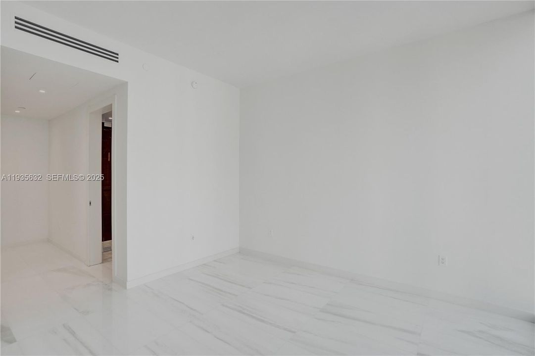 На продажу: $5,950,000 (4 спален, 5 ванн, 3214 Квадратных фут)