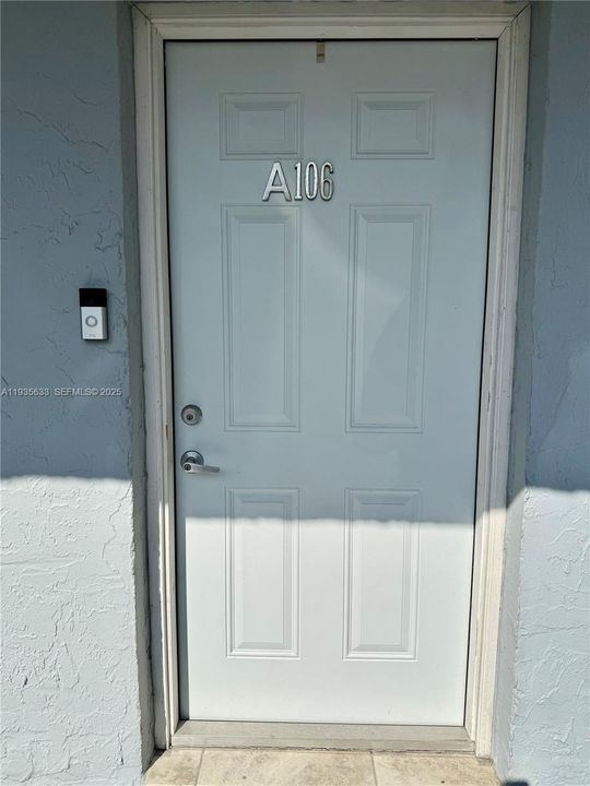 待售: $325,000 (2 贝兹, 2 浴室, 1502 平方英尺)