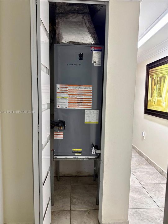 待售: $325,000 (2 贝兹, 2 浴室, 1502 平方英尺)