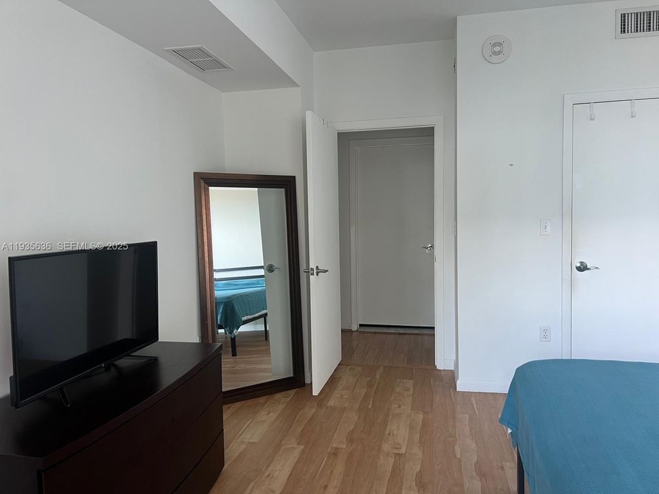 На продажу: $455,000 (1 спален, 1 ванн, 806 Квадратных фут)