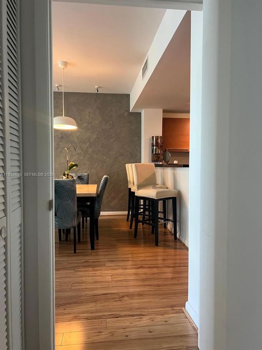 На продажу: $455,000 (1 спален, 1 ванн, 806 Квадратных фут)