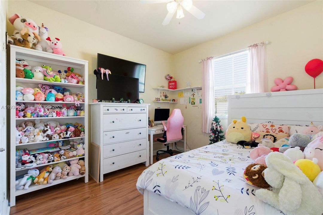 For Rent: $3,300 (3 beds, 2 baths, 1742 Square Feet)