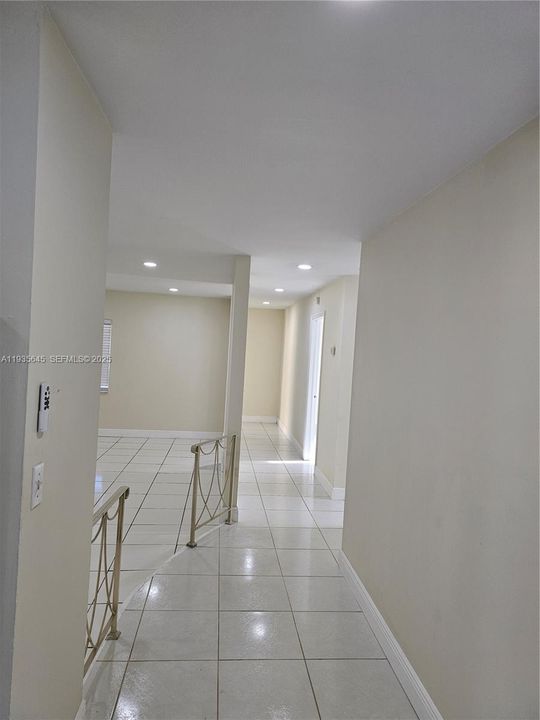 В аренду: $2,650 (2 спален, 2 ванн, 1525 Квадратных фут)