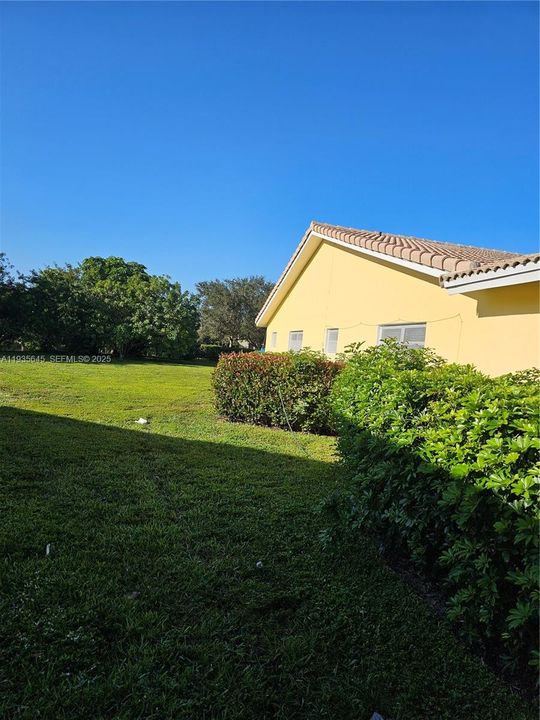 В аренду: $2,650 (2 спален, 2 ванн, 1525 Квадратных фут)