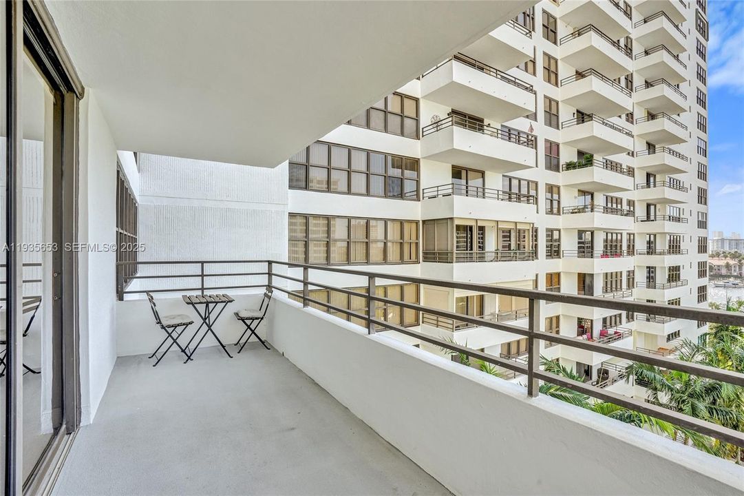 En Renta: $2,850 (2 camas, 2 baños, 1280 Pies cuadrados)