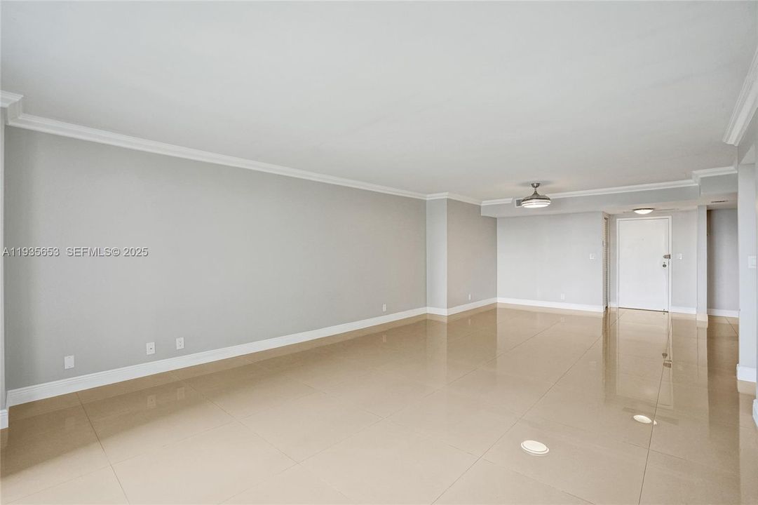 En Renta: $2,850 (2 camas, 2 baños, 1280 Pies cuadrados)