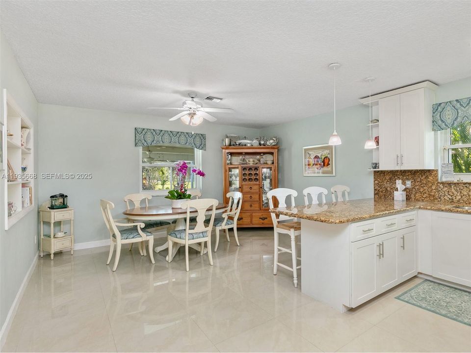 For Sale: $700,000 (3 beds, 2 baths, 2017 Square Feet)