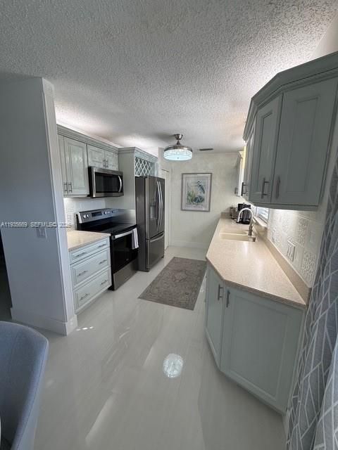 En Venta: $189,900 (2 camas, 0 baños, 1170 Pies cuadrados)