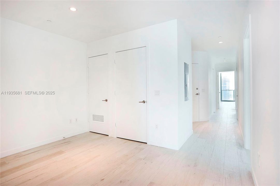 В аренду: $8,950 (3 спален, 3 ванн, 1649 Квадратных фут)