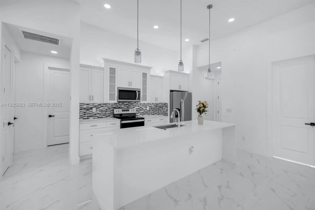 待售: $494,900 (4 贝兹, 3 浴室, 0 平方英尺)