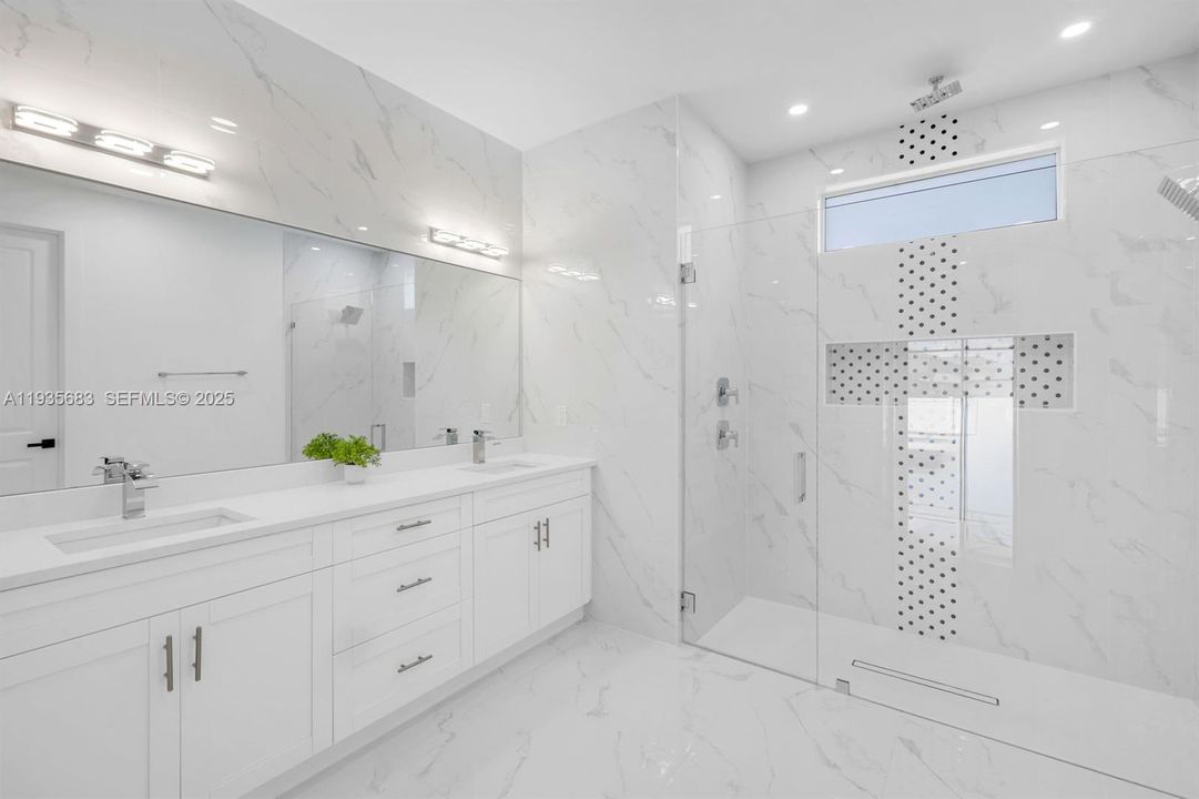 待售: $494,900 (4 贝兹, 3 浴室, 0 平方英尺)