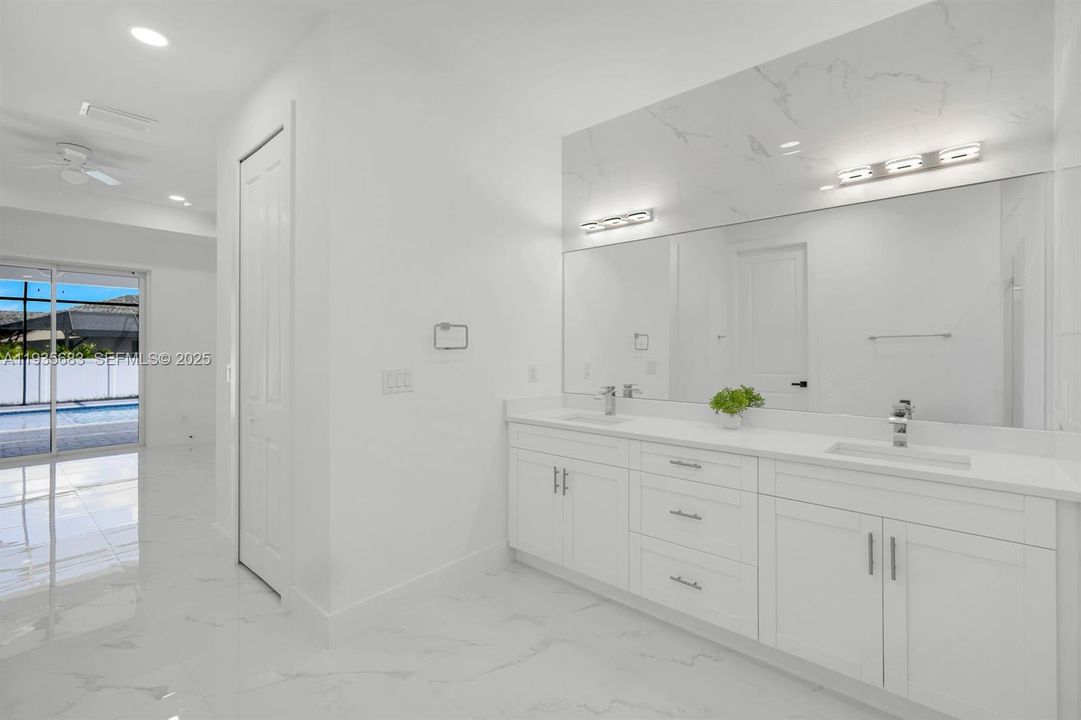 待售: $494,900 (4 贝兹, 3 浴室, 0 平方英尺)