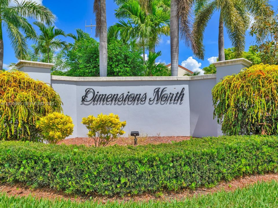 For Sale: $625,000 (3 beds, 2 baths, 1568 Square Feet)