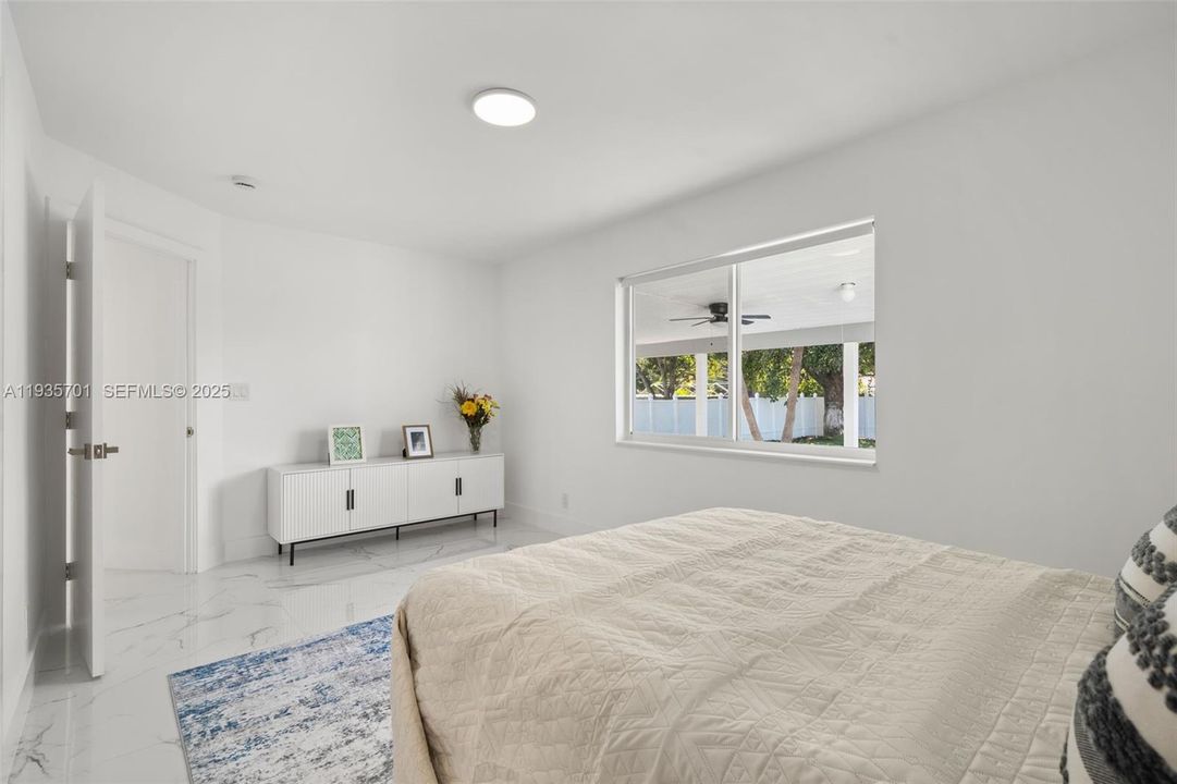 For Sale: $649,000 (3 beds, 2 baths, 1530 Square Feet)