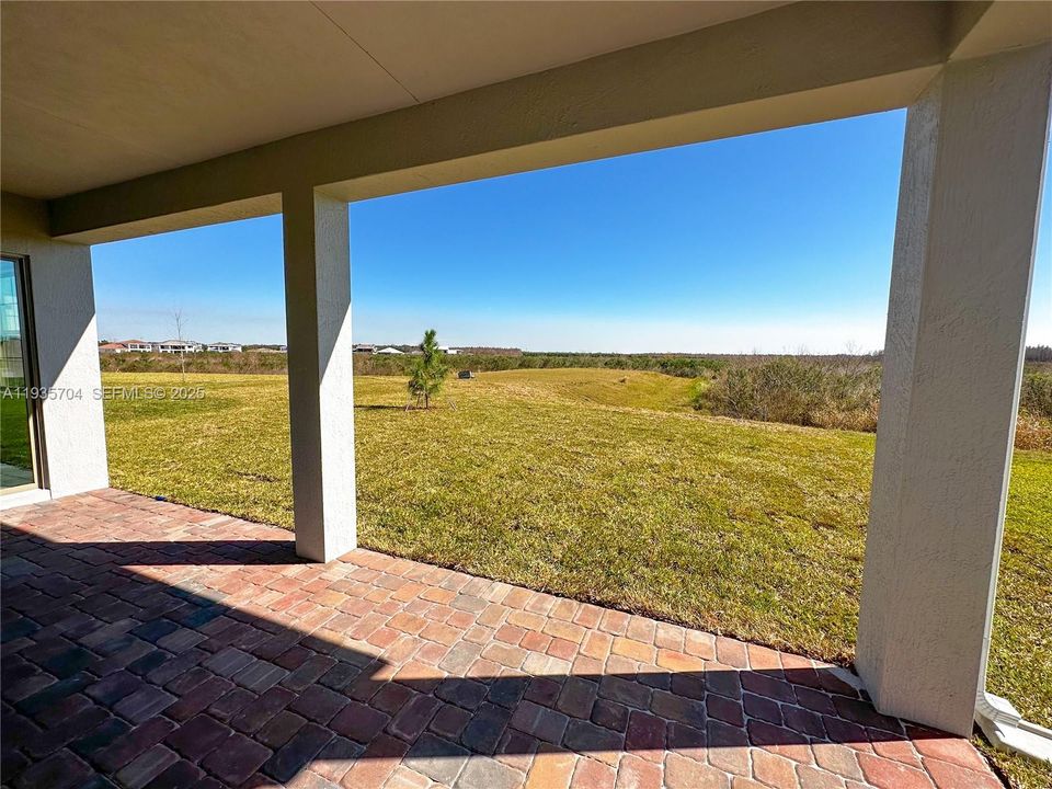 出租: $3,999 (3 贝兹, 2 浴室, 2424 平方英尺)