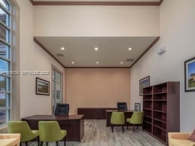 出租: $3,999 (3 贝兹, 2 浴室, 2424 平方英尺)