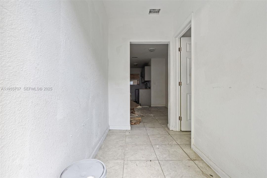 待售: $1,275,000 (0 贝兹, 0 浴室, 7382 平方英尺)