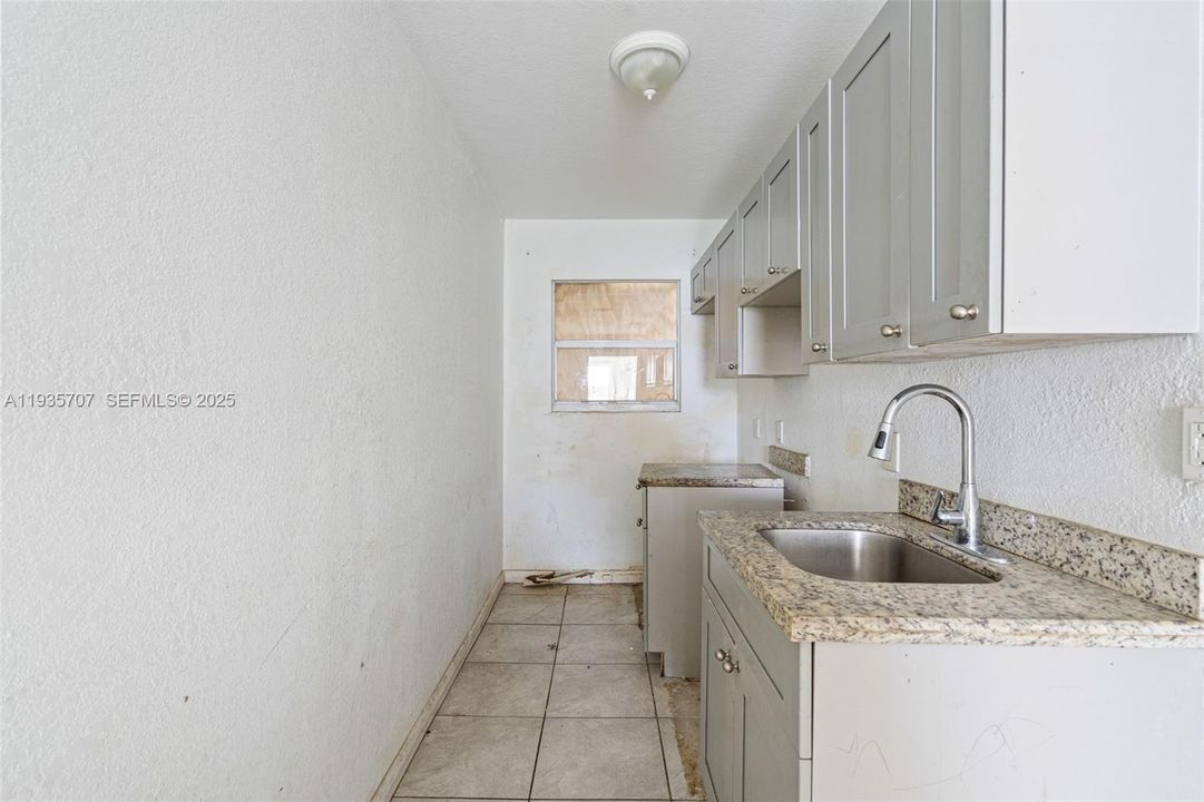 待售: $1,275,000 (0 贝兹, 0 浴室, 7382 平方英尺)