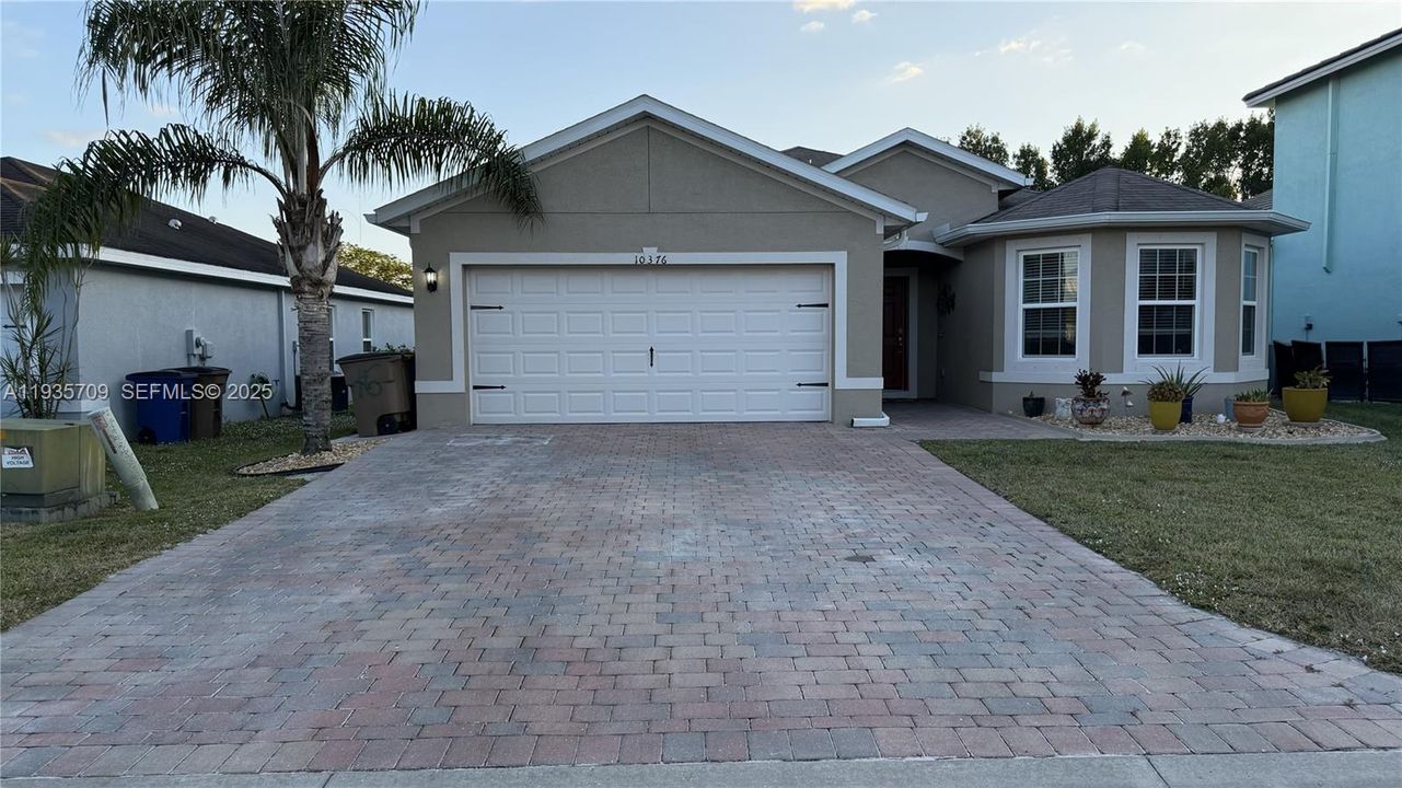 待售: $350,000 (3 贝兹, 2 浴室, 0 平方英尺)