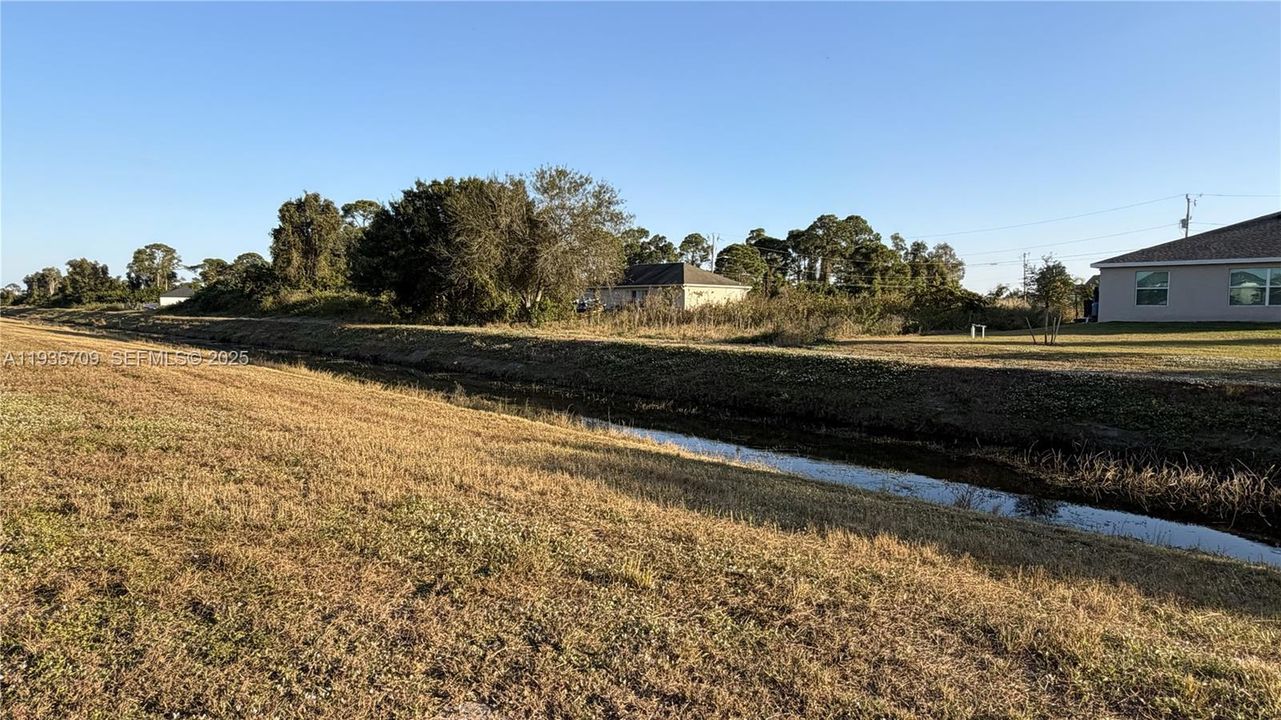 待售: $350,000 (3 贝兹, 2 浴室, 0 平方英尺)