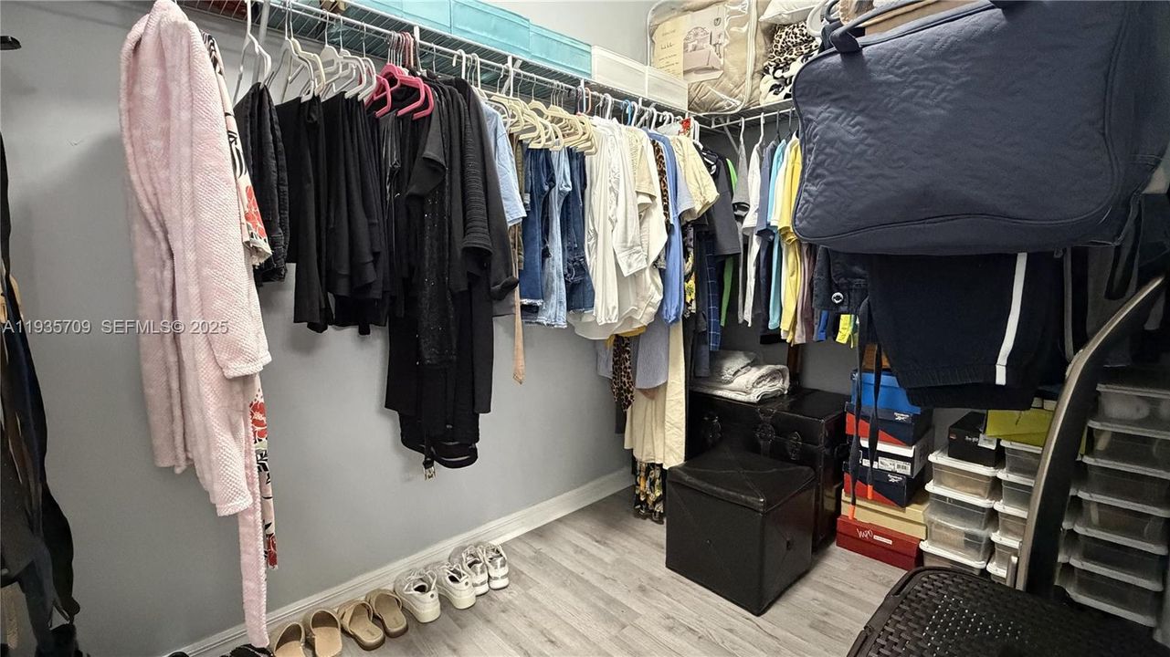 待售: $350,000 (3 贝兹, 2 浴室, 0 平方英尺)