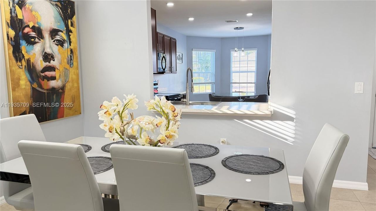 待售: $350,000 (3 贝兹, 2 浴室, 0 平方英尺)