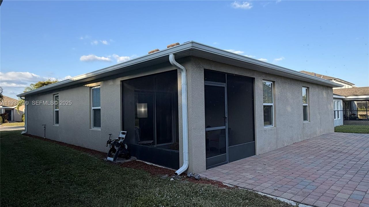 待售: $350,000 (3 贝兹, 2 浴室, 0 平方英尺)