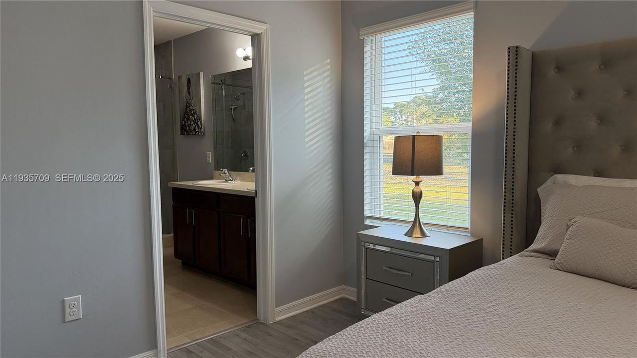 待售: $350,000 (3 贝兹, 2 浴室, 0 平方英尺)