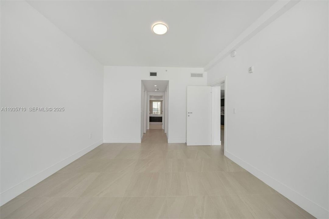 На продажу: $980,000 (2 спален, 2 ванн, 1341 Квадратных фут)