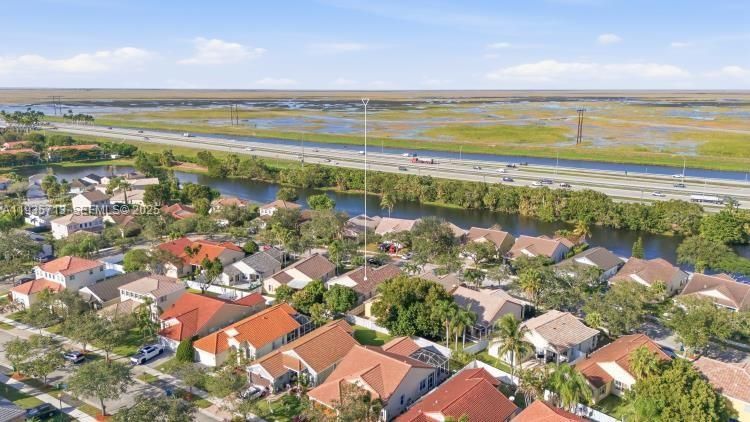 На продажу: $660,000 (3 спален, 2 ванн, 1248 Квадратных фут)