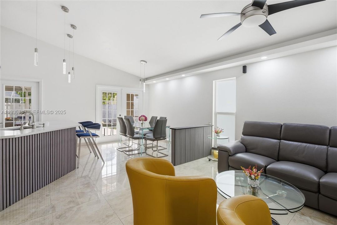 На продажу: $660,000 (3 спален, 2 ванн, 1248 Квадратных фут)