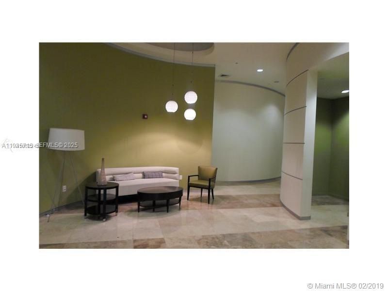 En Venta: $499,000 (2 camas, 2 baños, 1467 Pies cuadrados)