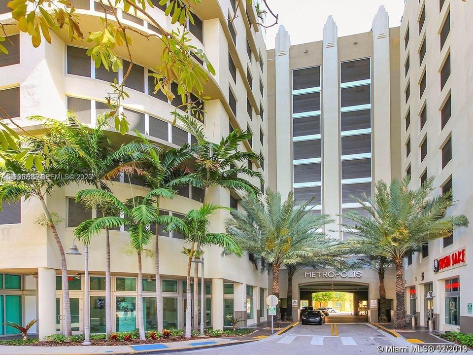 En Venta: $499,000 (2 camas, 2 baños, 1467 Pies cuadrados)